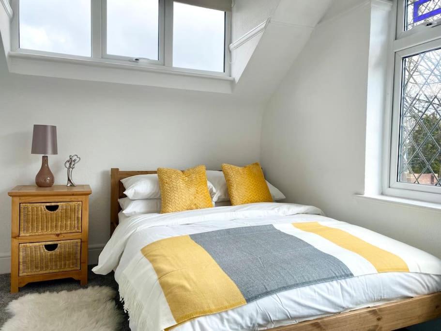 Charming Seaside Cottage In Leigh-On-Sea Саутенд-он-Сі Екстер'єр фото